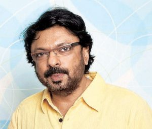 cool-style-pics-of-Sanjay-Leela-Bhansali